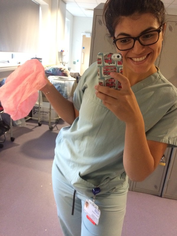 Russian nursing student, kumuha ng selfie kasama ang organ 