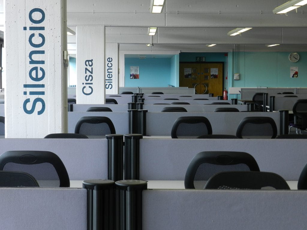 Photo of desks on Level 6 of the Northampton Square Library.